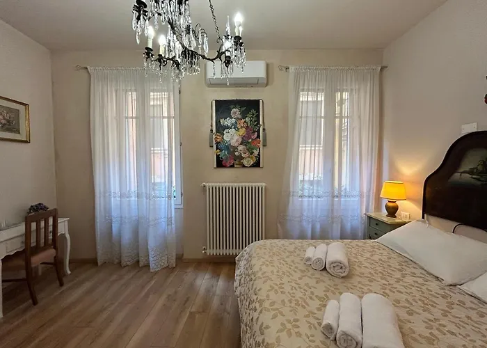 Sofia Rooms