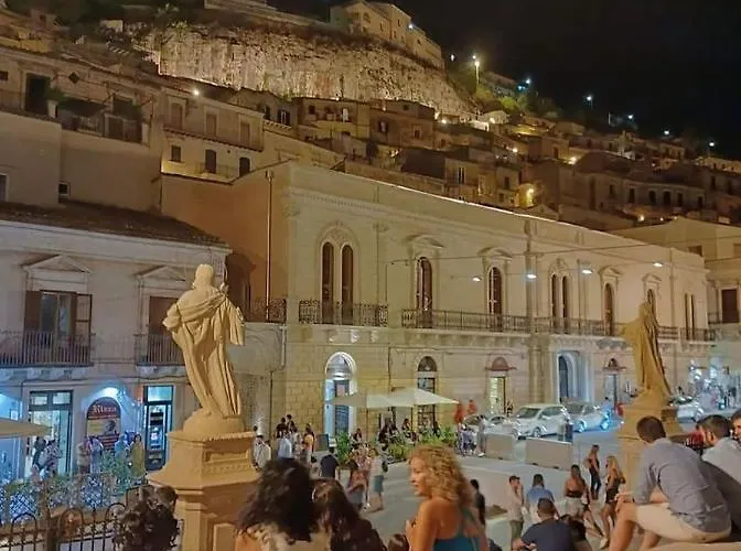 Palazzo Santa Rosalia