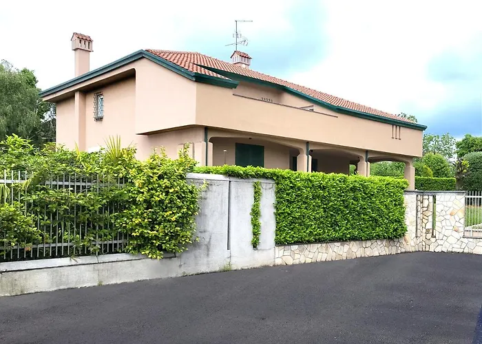 Rho Mind Villa