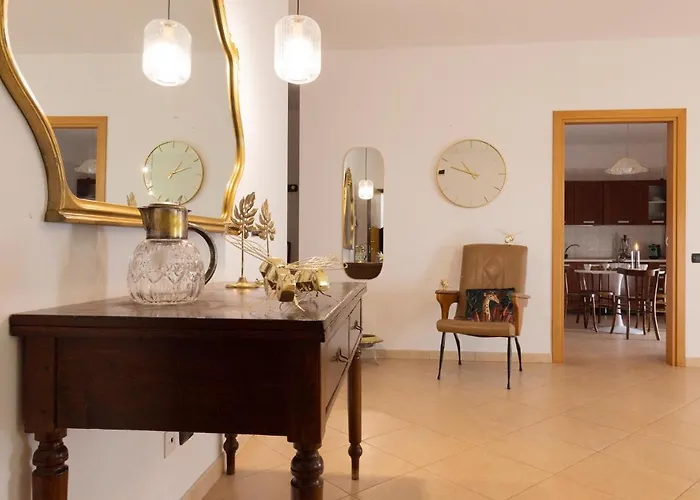 La Scelta Giusta, casa vacanze in centro con garage privato e ascensore