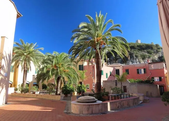 Welcome Varigotti - Borgo Saraceno - Tramontana