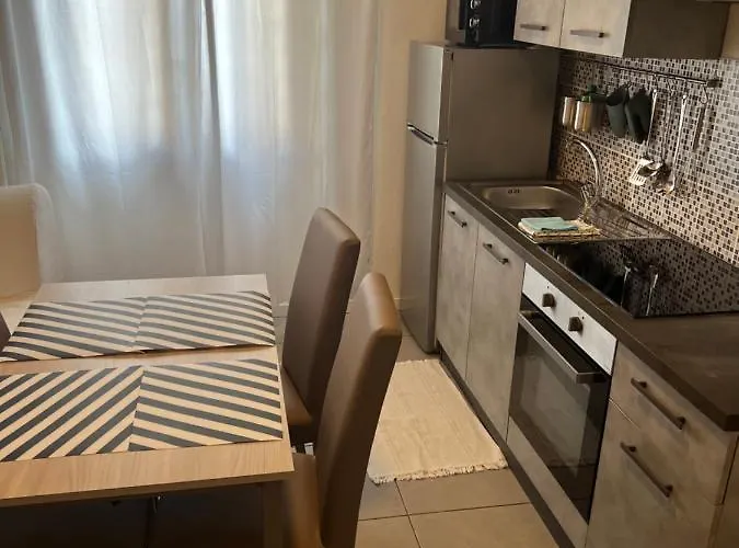 Venice, 4 Minutes From Station, Free Parking, Airport Shuttle,Train Station Via Aleardi 141
