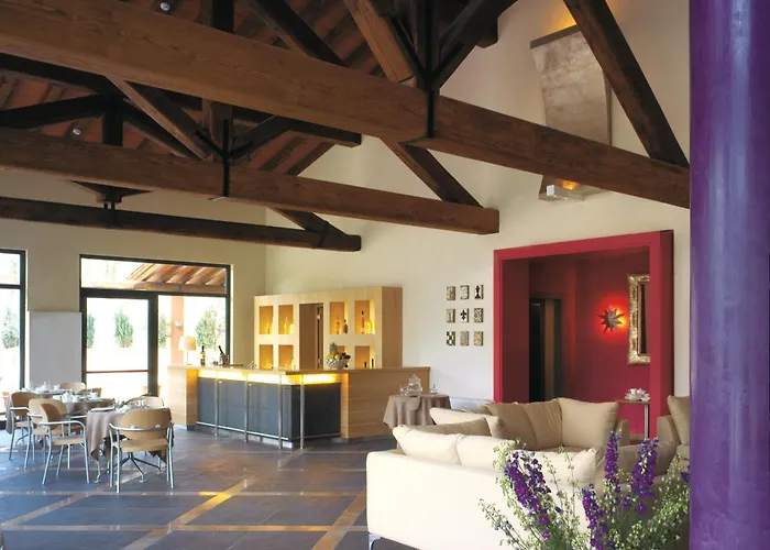 Meridiana Country Hotel