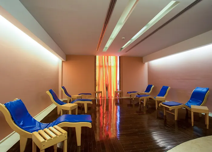 Th - Green Park Resort