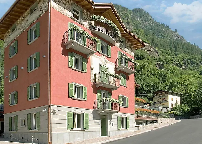 Ar Mountains Lodge Villachiara