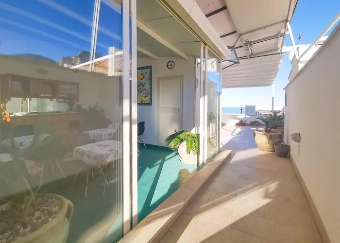 B&B Una Terrazza sul Golfo di Sferracavallo