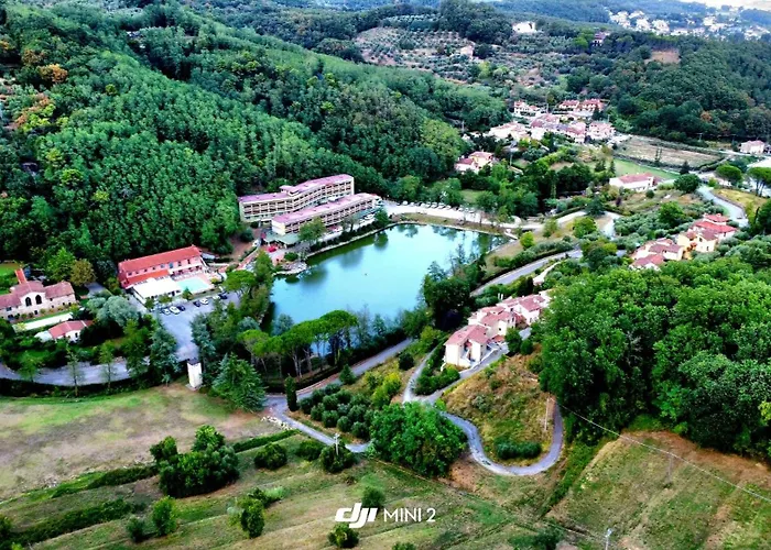 Hotel Lago Verde