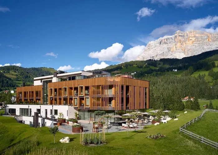 Hotel Badia Hill