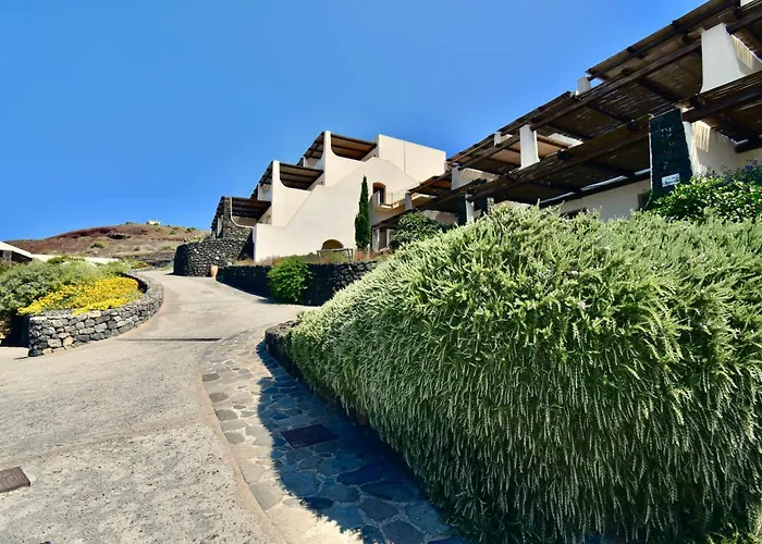 Kuddie Rosse Eco-Friendly Residence