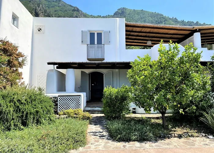 Casa Surya - Sea View Terrace, Isola Salina