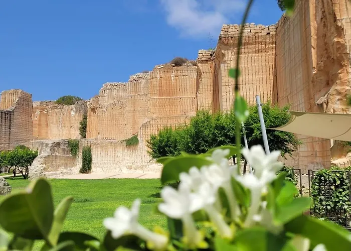 Cave Bianche