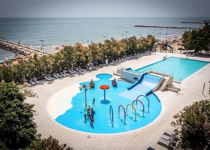 Bungalow In Caorle With Garden Furniture