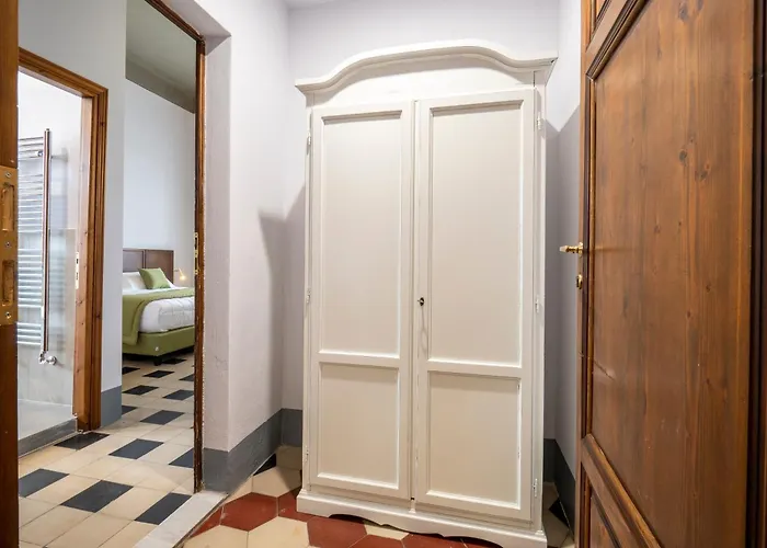 Hotel Villa Maya Cascina 