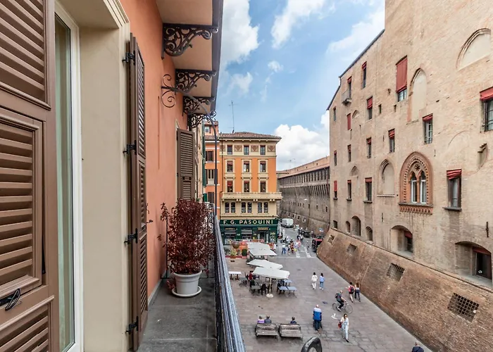Casa Isolani Luxury Rooms Piazza Maggiore