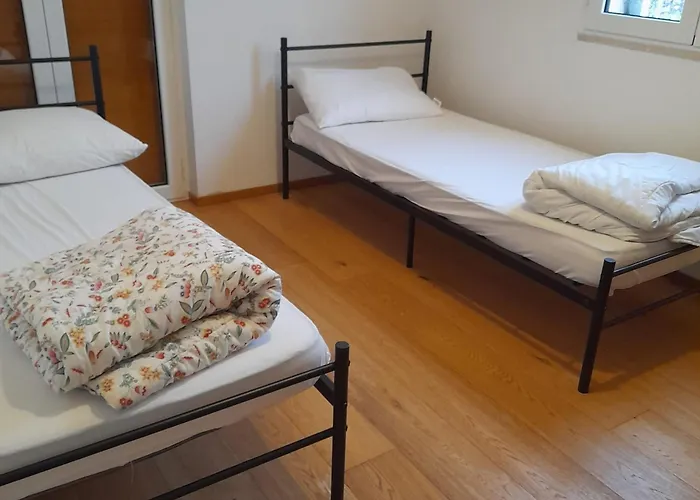 Romantische Villa am Meer mit Kamin Zoomarine Cinecittà World