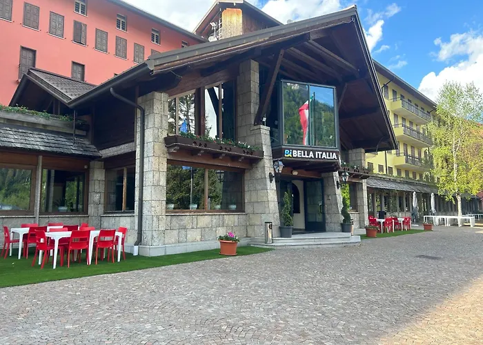 Bella Italia & Efa Village Forni Avoltri