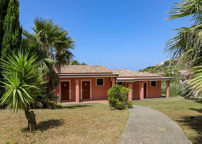Apulia Baia Di Dino
