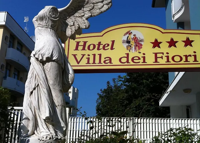 Villa Dei Fiori - Sul Mare Con Piscina