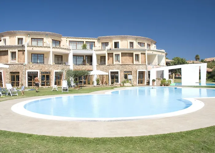 Resort & Spa Baia Caddinas
