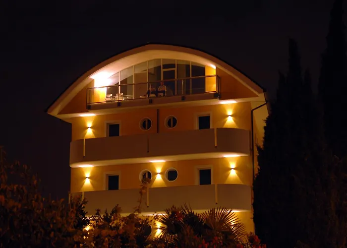 Alverì