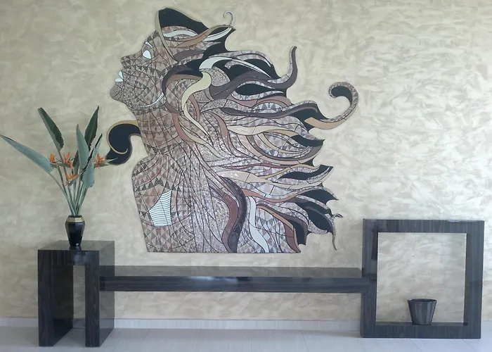 Hotel The Queen