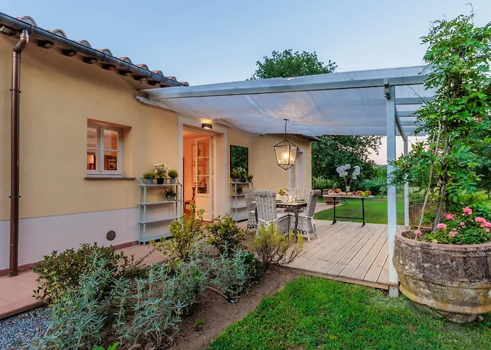 Villa Bassotta, A Charming Cottage