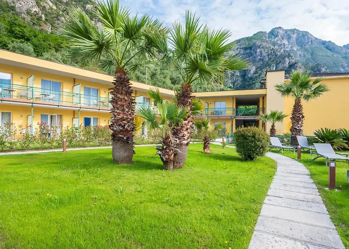 Hotel Cristina Limone sul Garda