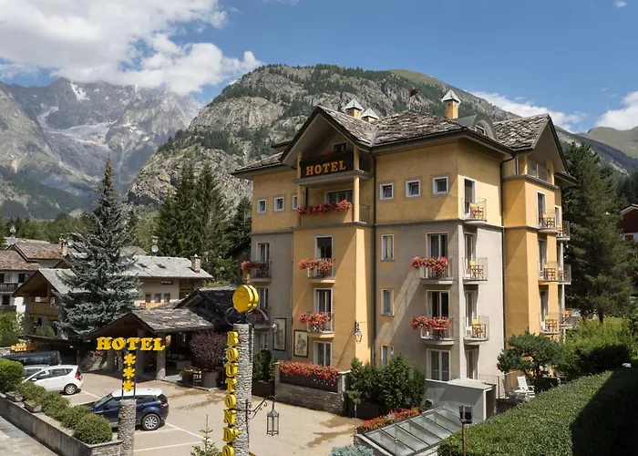 Bouton D'Or Courmayeur