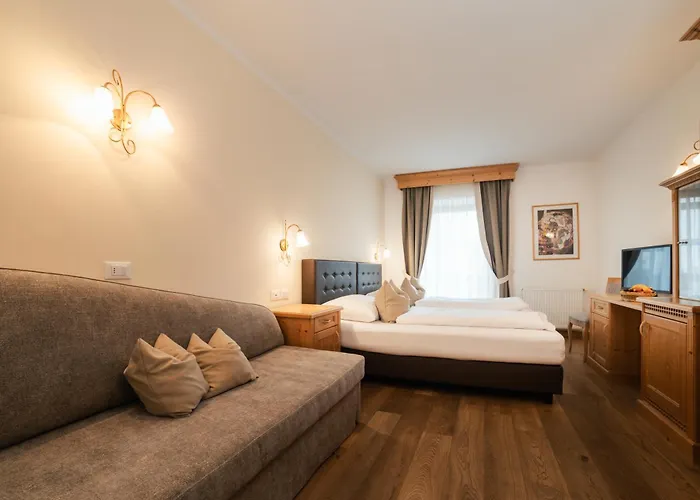 Hotel Lüch Da Pćëi St. Kassian
