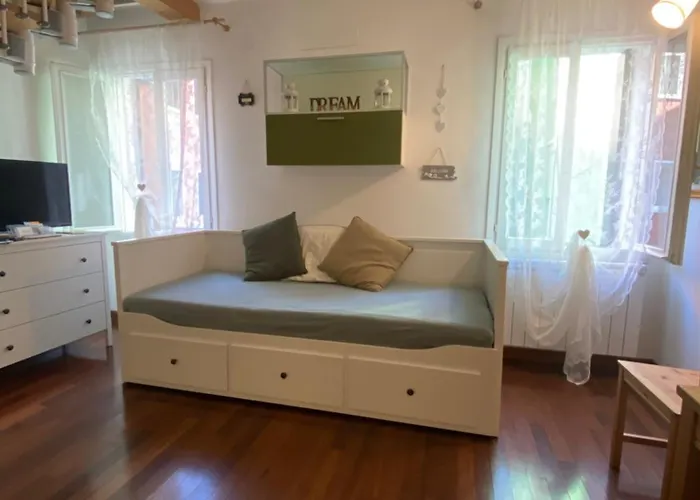 Ciosot House