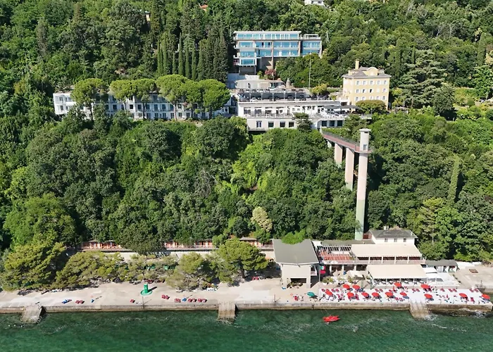 Hotel Riviera & Maximilian'S