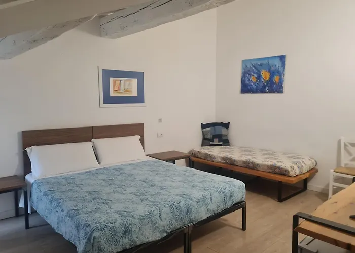 Carrera Home Appartamenti Verona - Bike Hotel