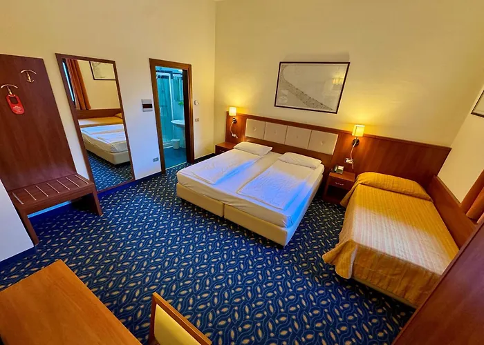 Hotel Benaco Torbole Sul Garda