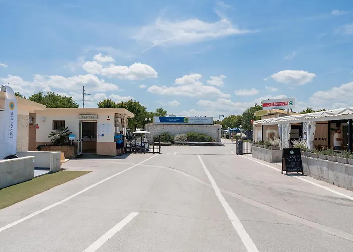 Club Del Sole Easy Camping Village