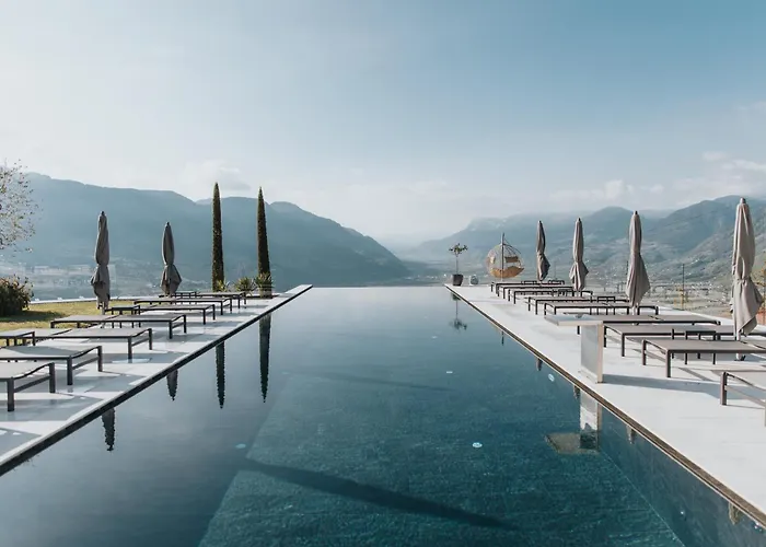 La Vista Panoramic Hideaway - Adults Only