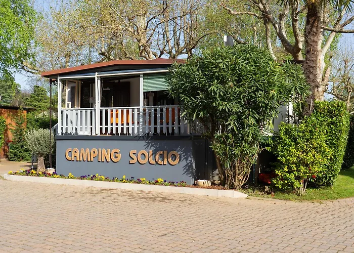 Camping Solcio Lesa