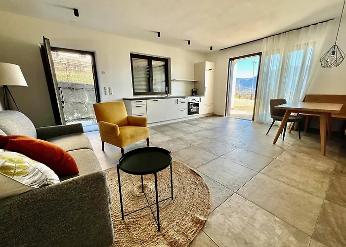 Villa Montis Exclusive Holiday Apartments In Eppan With Spectacular Views Of Dolomites And Bolzano Area Eppan an der Weinstraße