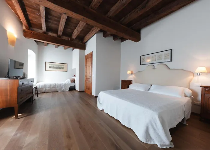Corte Castello