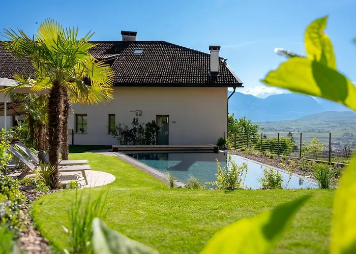 Weingut Lahn Zu Eppan