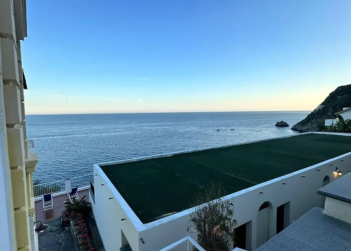 Hotel Torre Saracena