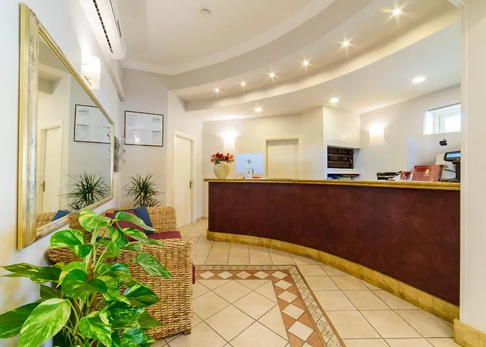Hotel Tirreno