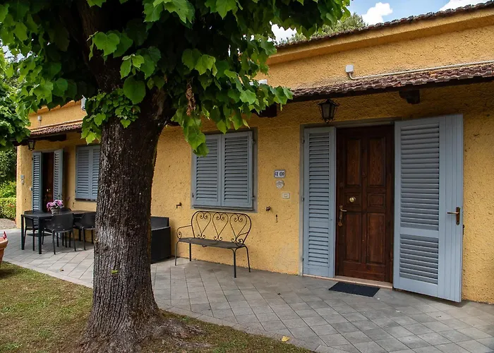Villa Lazzareschi Case Vacanza