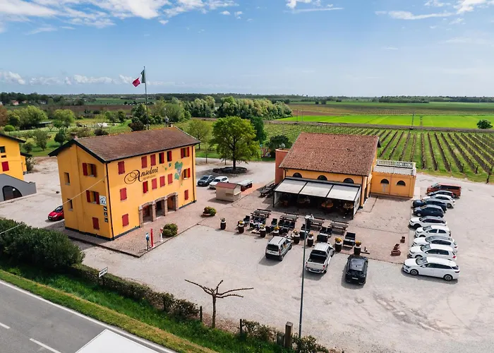 Là Di Anselmi