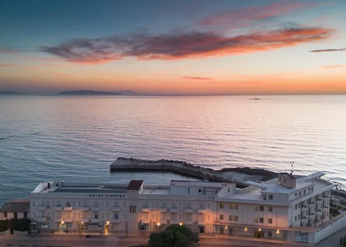 Hotel Tirreno