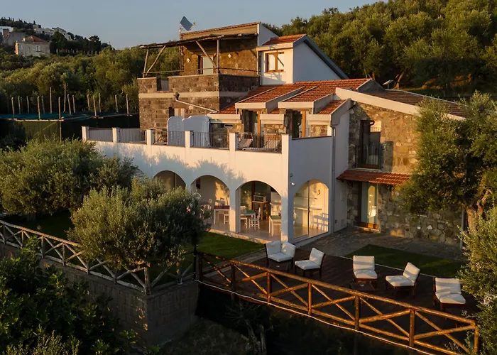 Casa Clementina Marciano
