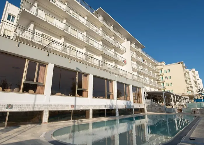 Grand Excelsior