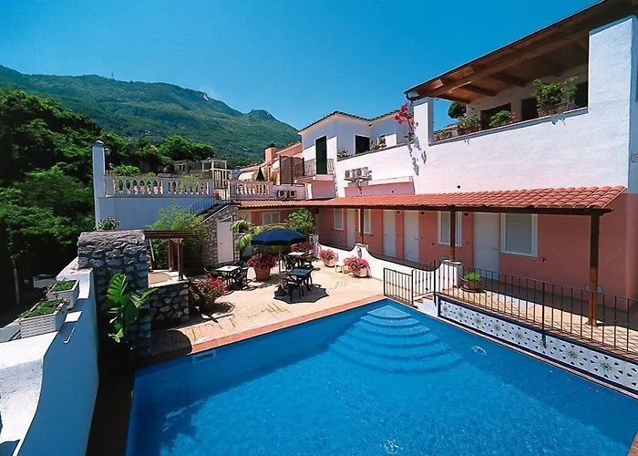 Hotel Il Nespolo
