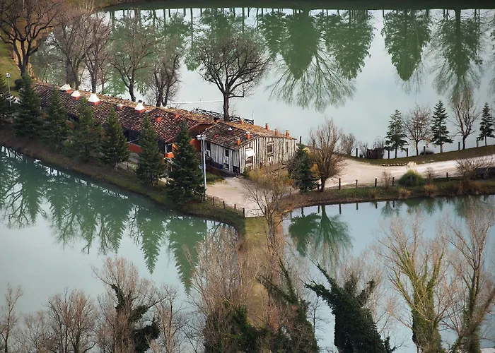 Resort - Tenuta Santi Giacomo E Filippo