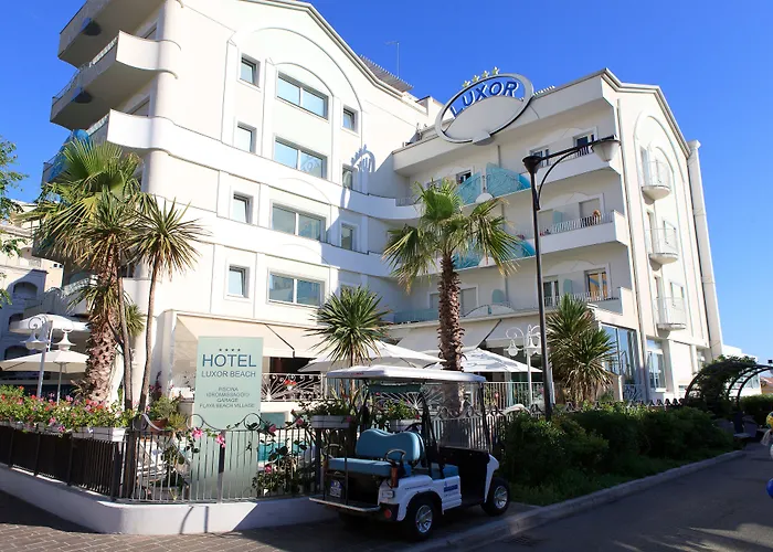 Luxor Beach Boutique