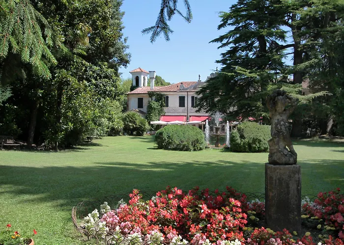 Hotel Villa Luppis